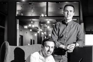 Umsatz vergrößert: Manuel Müller, Dr. Dennis Schmoltzi