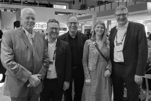 Mittendrin: Dr. Oliver Streit, Markus Schüller, Winfried Küppers, Eva Ernst, Dr. Elmar Stumpf