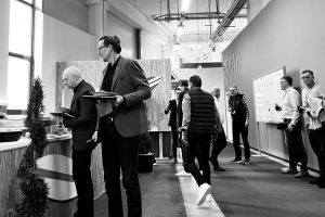 Immer gut Besucht: Currywurst-Ecke in Halle 23.2