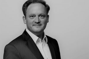 Dr. Jochen Ihring