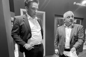 Linoleum-Fans: Arbonias CEO Claudius Moor, Arbonia-Doors-Entwicklungschef Marco Müller