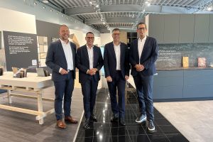 Kurz nach der PK: Frank Bölling, Thomas Leissing, Hannes Mitterweissacher, Michael Egger jun.