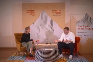 Im Live-Podcast-Studio auf dem Gipfel: Eva Ernst, André Jonker